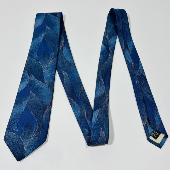 Vintage Givenchy Blue Gradient Geometric Leaf Tie Necktie Silk - Picture 3 of 7
